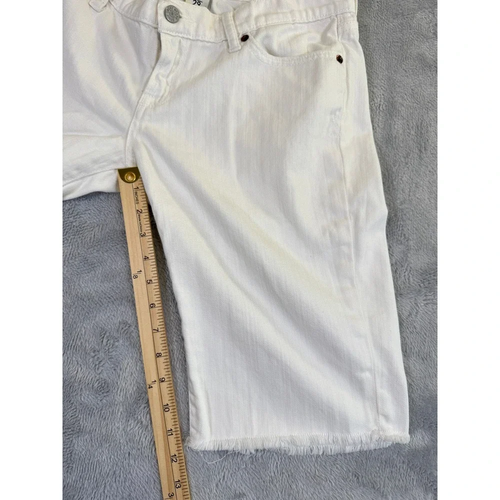 Lucky Brand Shorts Women 8/29 White Zoe Bermuda Long Raw Hem Summer Cotton Blend